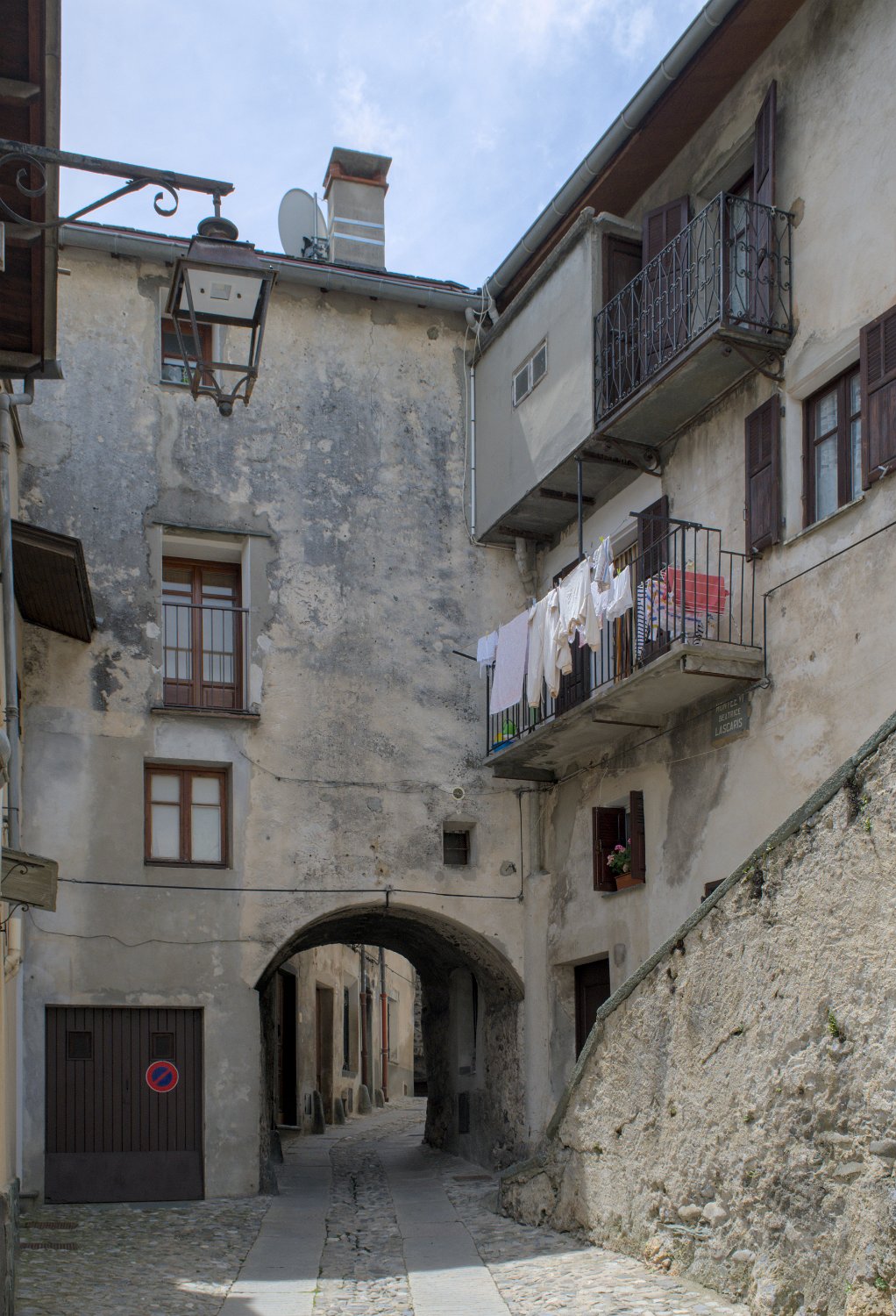Passage sous voûte
