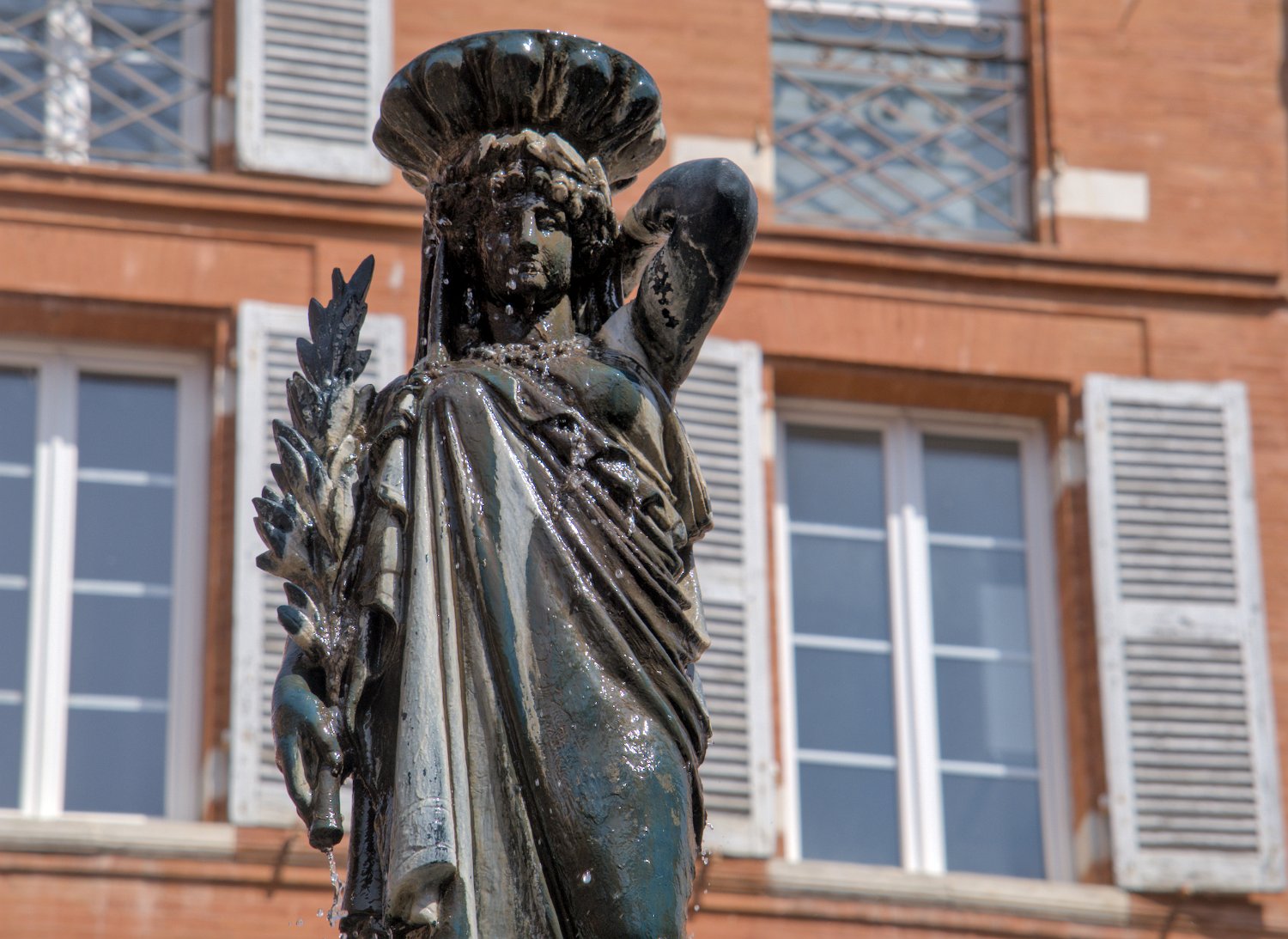 Place Salengro - Fontaine - détail