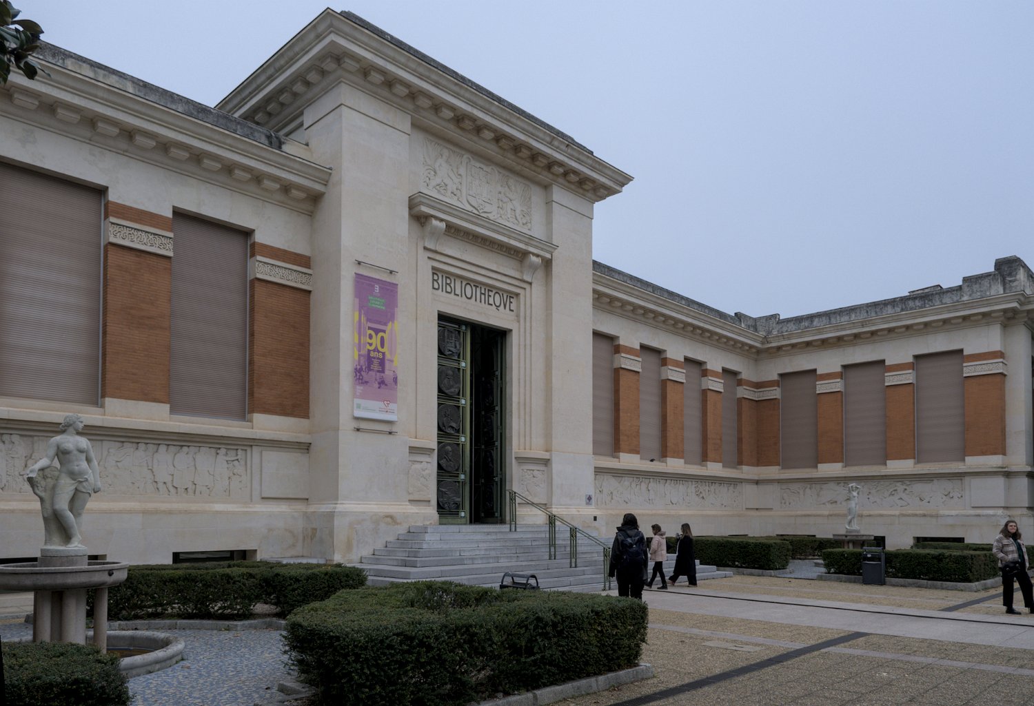 Bibliothèque d'Etude et du Patrimoine