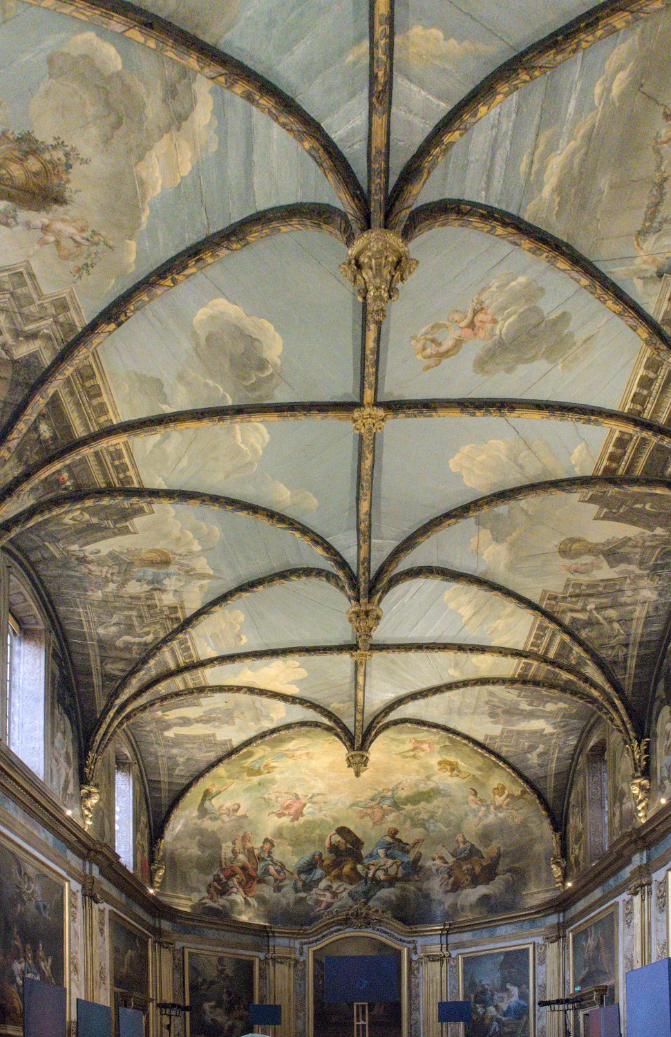 La chapelle des Carmélites - Arcades du plafond